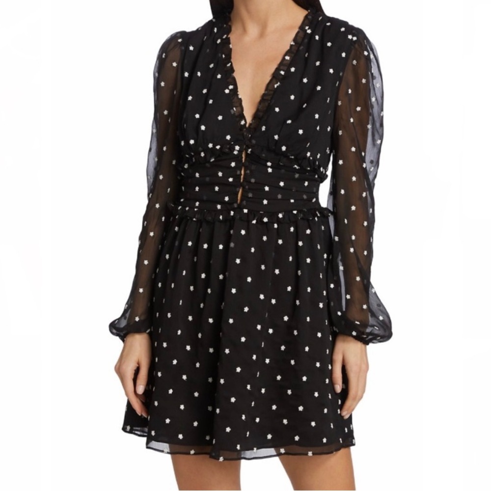 NWT Bloomingdale’s WAYF Daisy Mini Long sleeve empire waist dress size XS